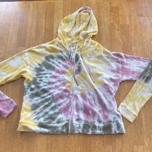 Tie-dye Old Navy sweatshirt